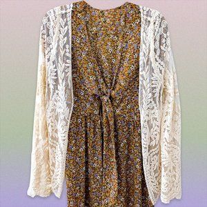 cottagecore creme lace kimono top 🕊🌻